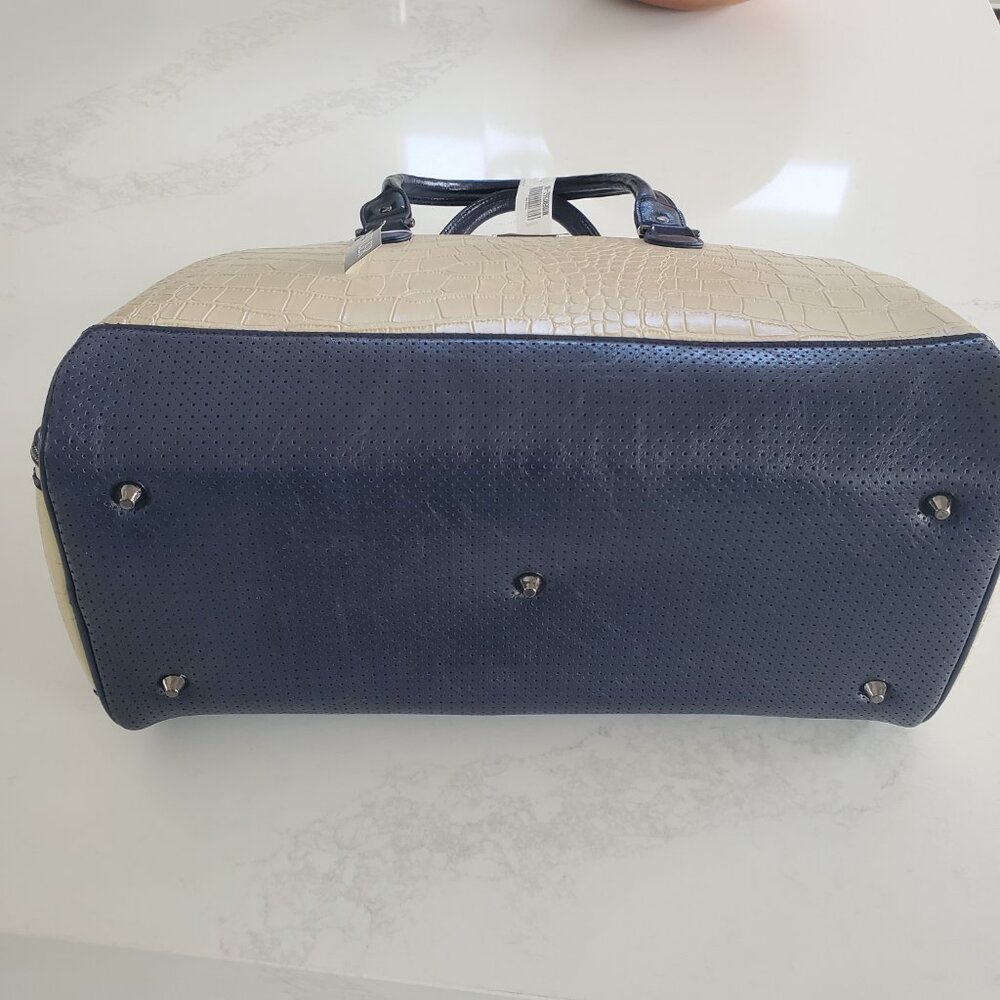 Cutler Cream & Navy Croc Embossed Travel  Bowling Bag Duffle Style Satchel Bag - Picture 10 of 15